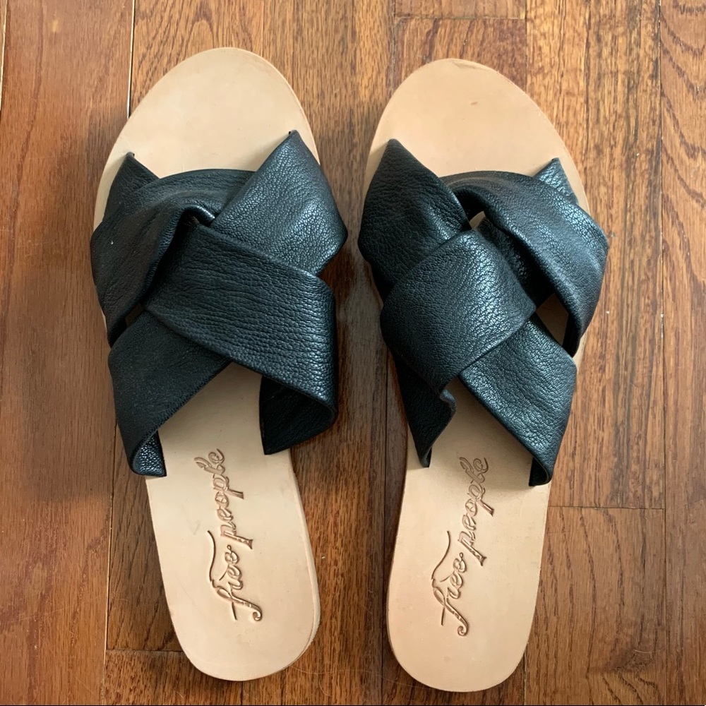 NWT Free People Rio Vista Slides